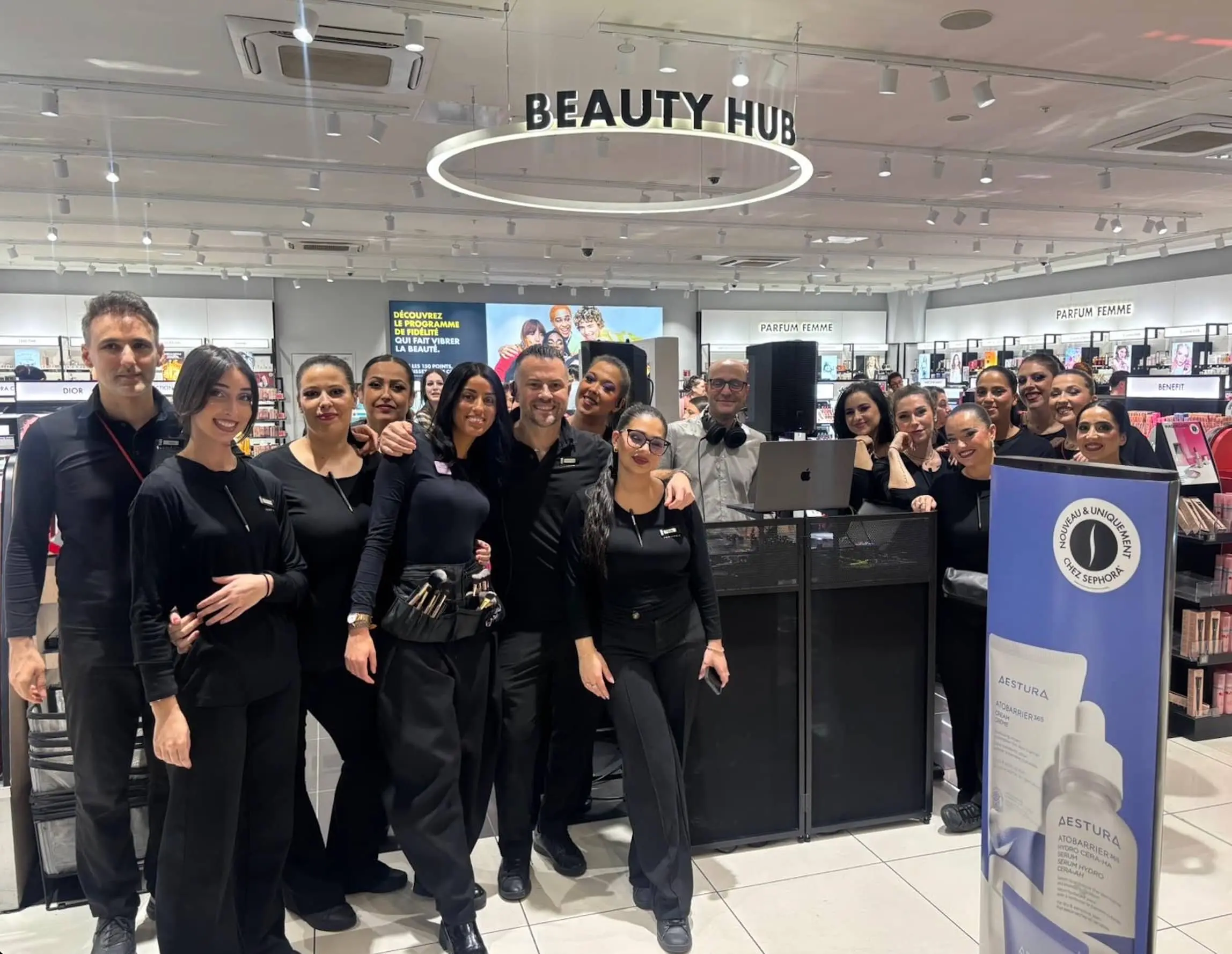 Animation DJ lors d'une inauguration en magasin